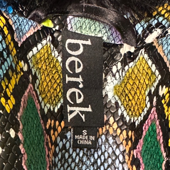 Berek Colorful Snakeskin Print Coat with Faux Fur Collar Size Small - Picture 7 of 9